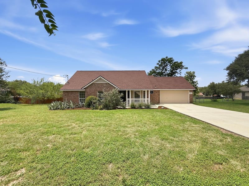 Virtual tour of 125 Barton RD