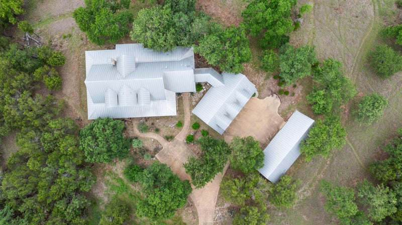 Virtual tour of 125 Covington CV