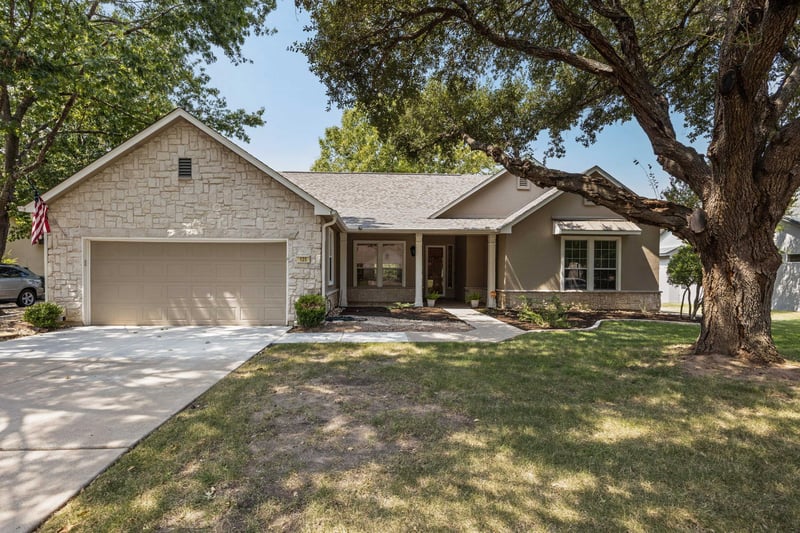 Virtual tour of 125 Crystal Springs DR