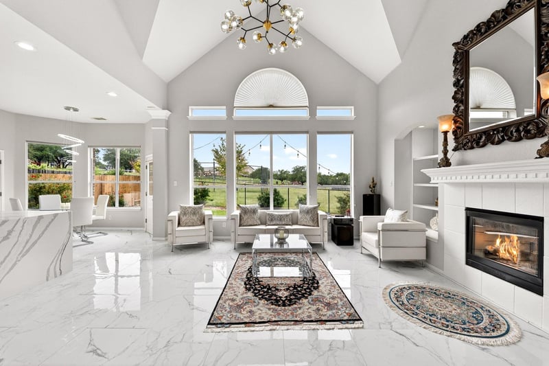 Virtual tour of 12629 Lee Park LN