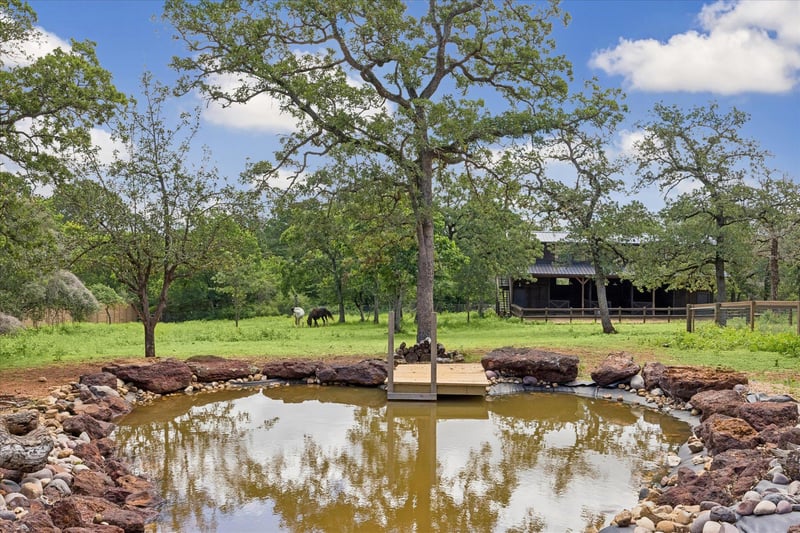 Virtual tour of 127 Marina RD