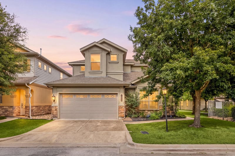 Virtual tour of 12701 Venice LN Unit #230