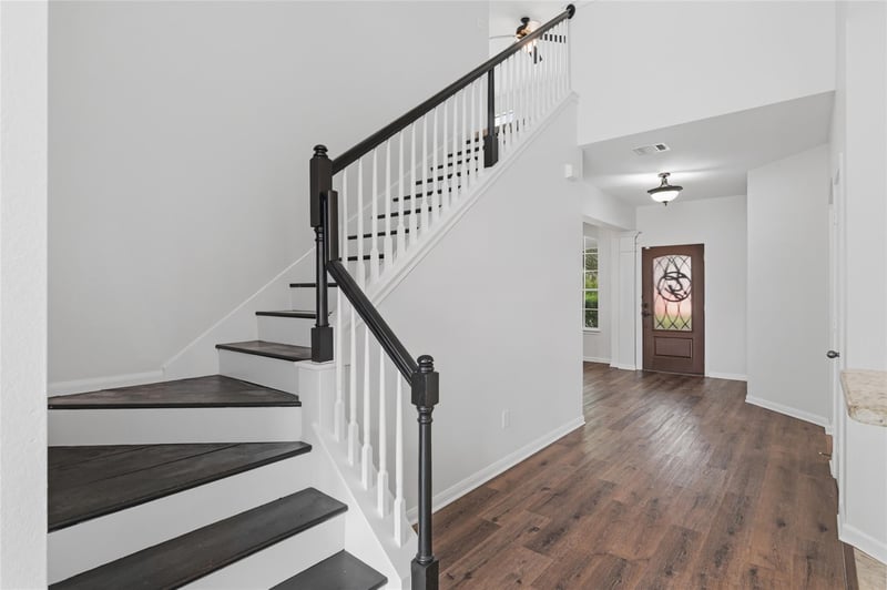 Virtual tour of 1271 Stone Rim LOOP