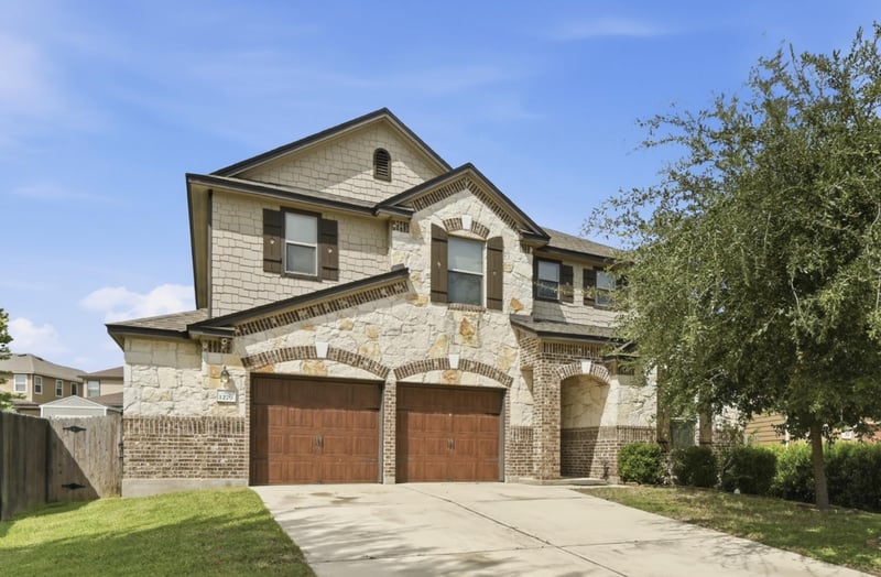 Virtual tour of 1279 Verna Brooks WAY