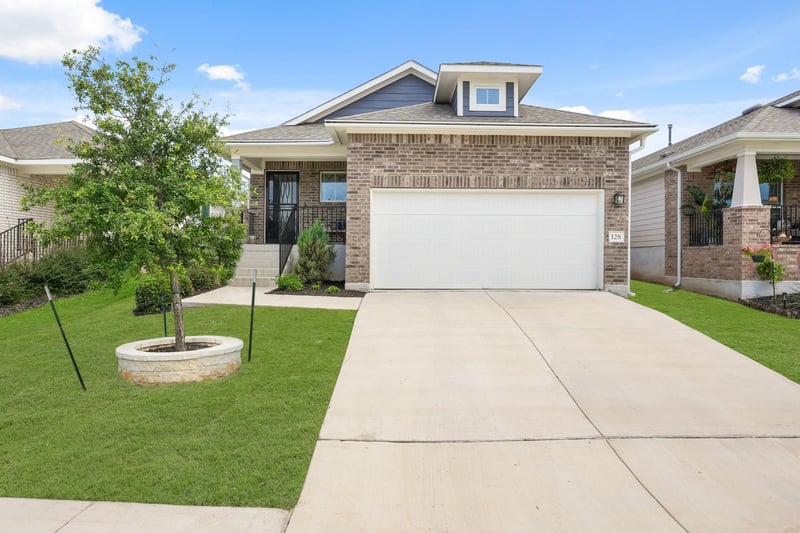 Virtual tour of 128 Riverhill DR
