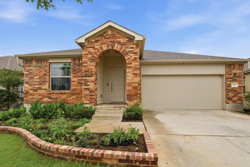 Virtual tour of 129 Esparza DR