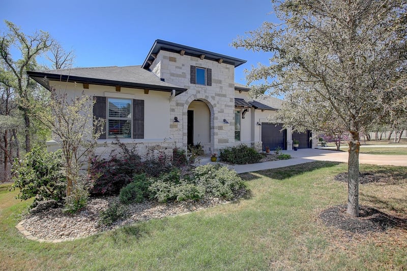 Virtual tour of 129 Hollytree CT