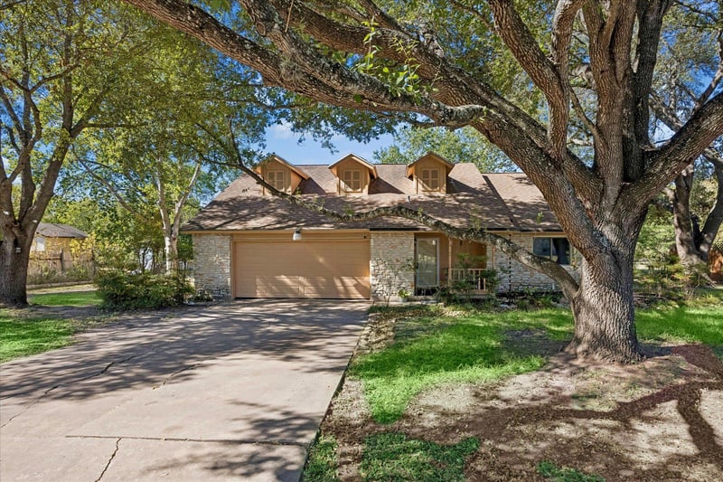 Virtual tour of 12902 Mystic Dr