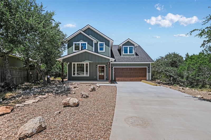 Virtual tour of 13 Rock Hollow CIR