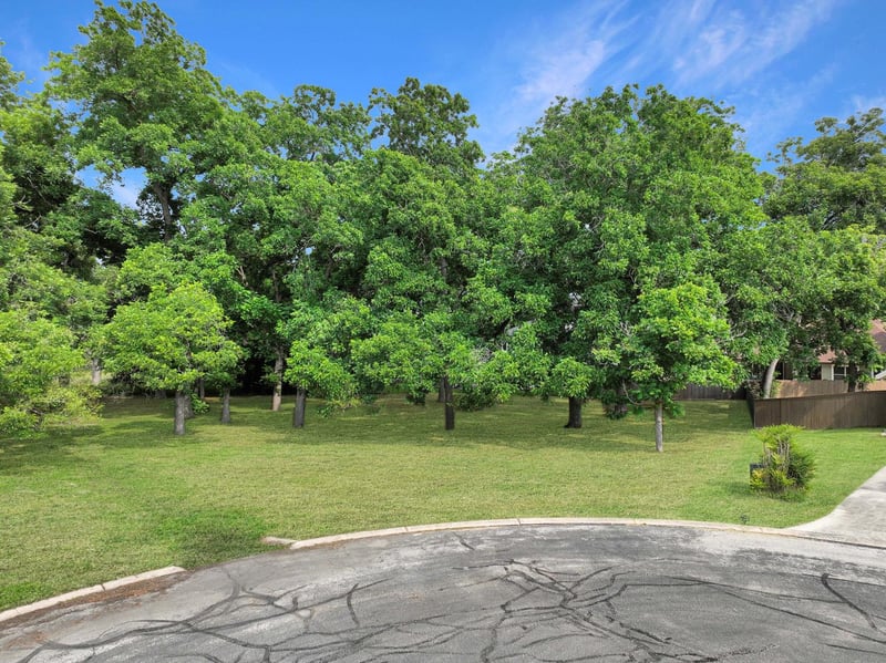 Virtual tour of 130 Milagros