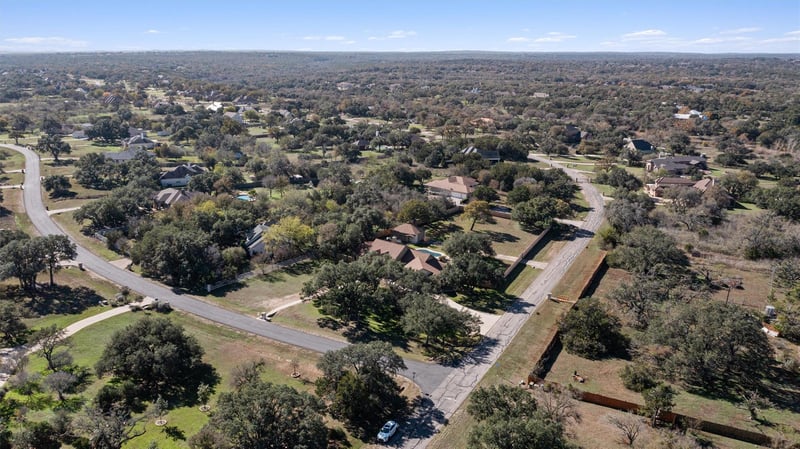 Virtual tour of 130  Richards Dr