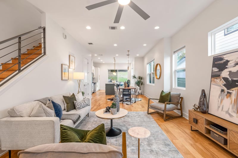 Virtual tour of 1301 Cometa St Unit #A