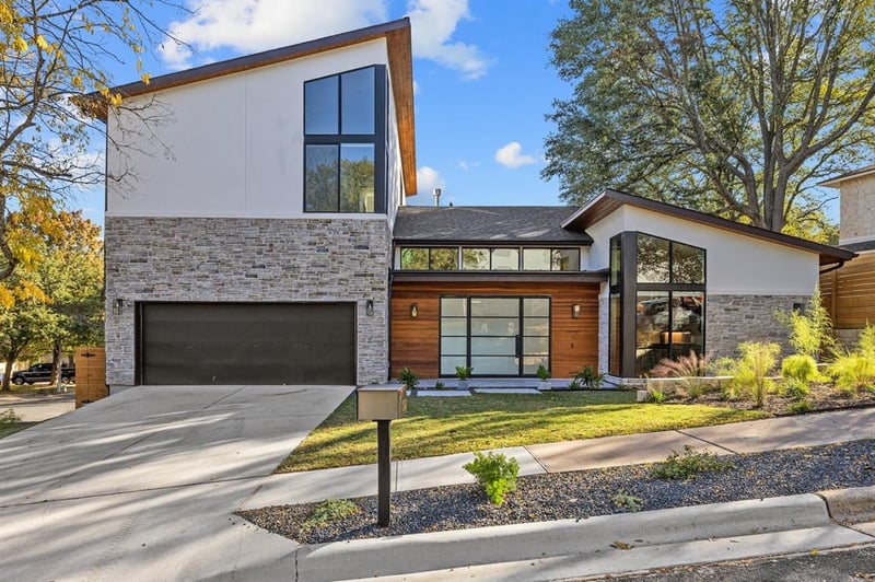 Virtual tour of 1301 Darter LN