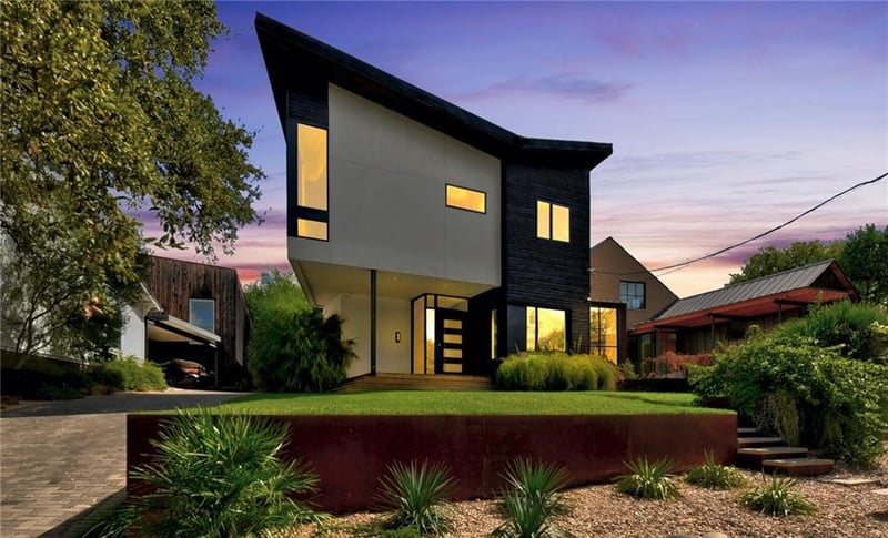 Virtual tour of 1305 Hillside Ave