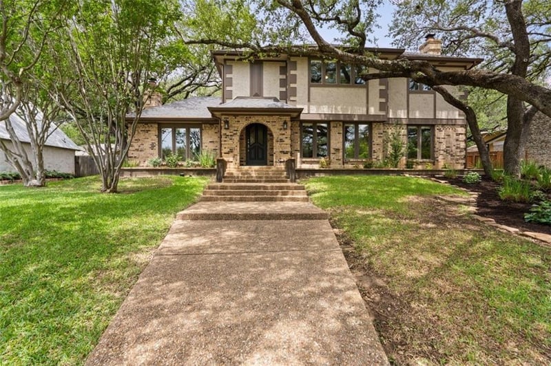Virtual tour of 1306 Wilderness DR