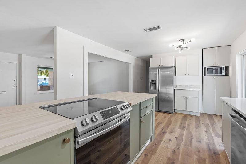 Virtual tour of 1307 Aspen ST
