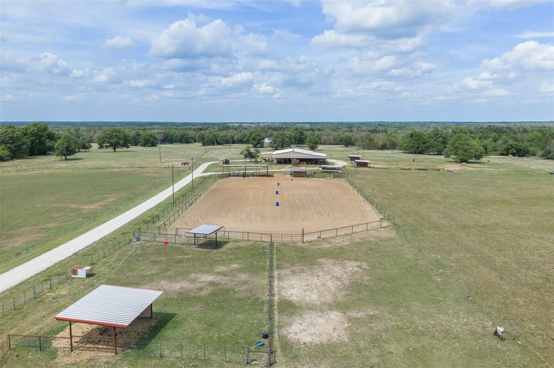 Virtual tour of 131 Cr 279