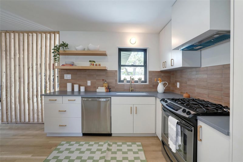 Virtual tour of 1310 Northridge Dr