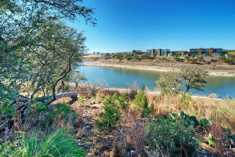 Virtual tour of 1311 Osprey Ridge LOOP