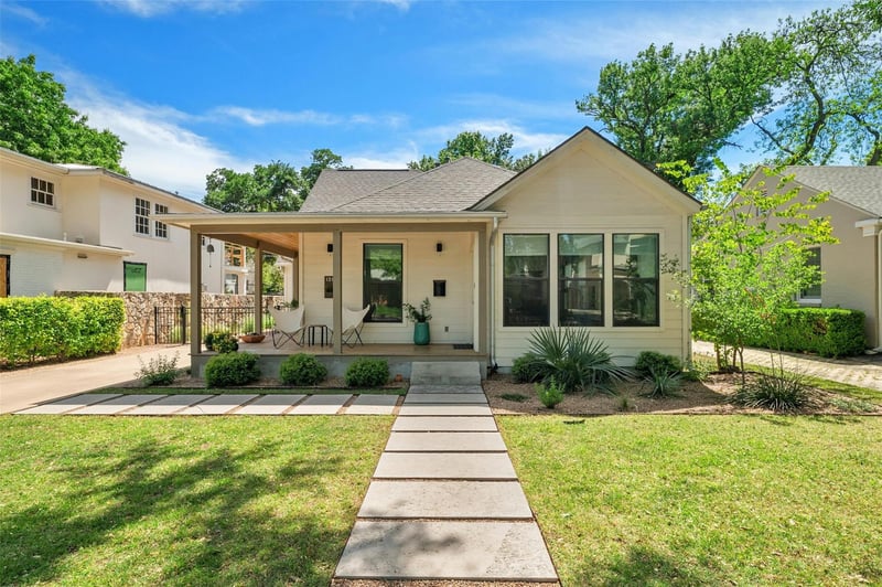 Virtual tour of 1311 Westover RD
