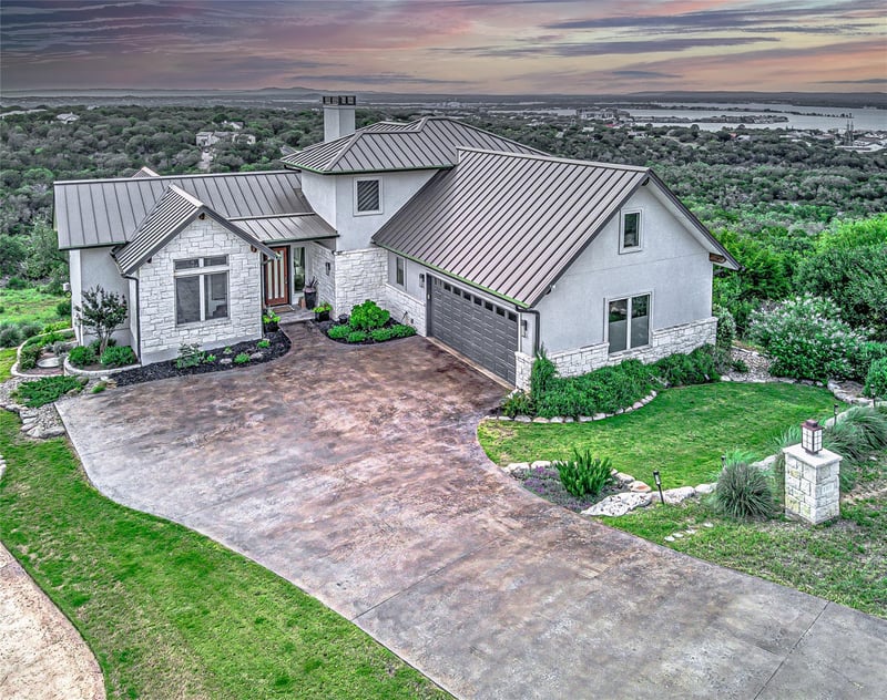 Virtual tour of 1313 Mountain Dew