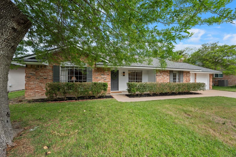 Virtual tour of 1314 Quailfield Cir