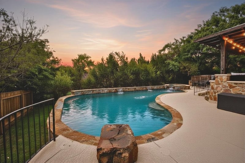 Virtual tour of 1316 Cassiopeia WAY