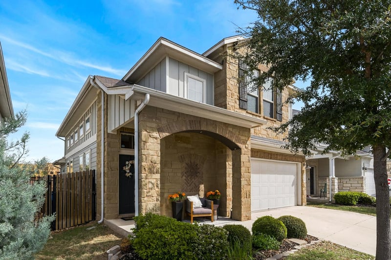 Virtual tour of 1318 Jenkins Bnd