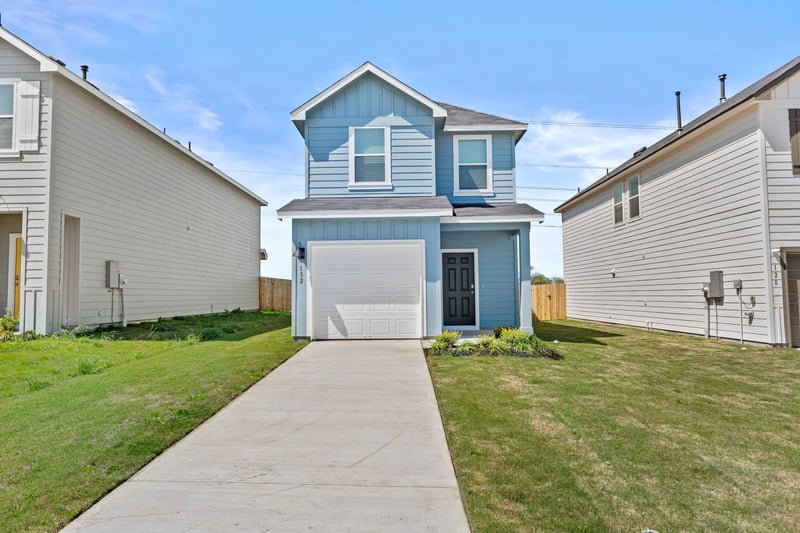 Virtual tour of 132 Kendall LN