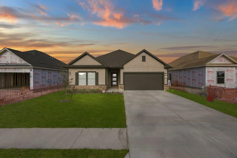 Virtual tour of 132 Wind Hill
