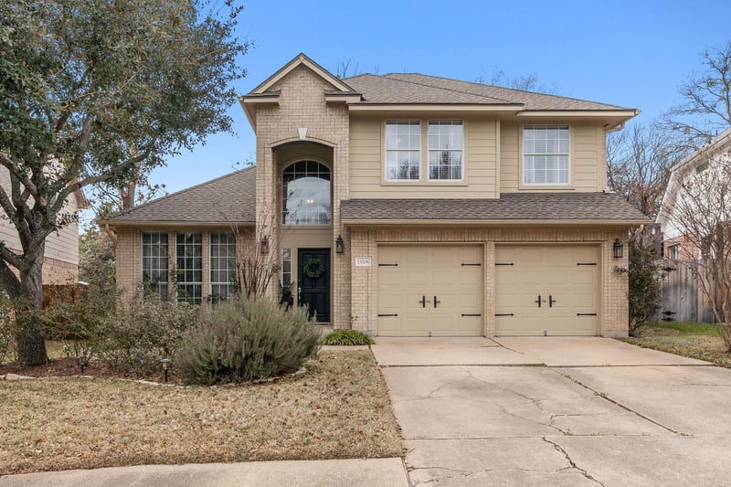 Virtual tour of 13208 Calf Roping TRL