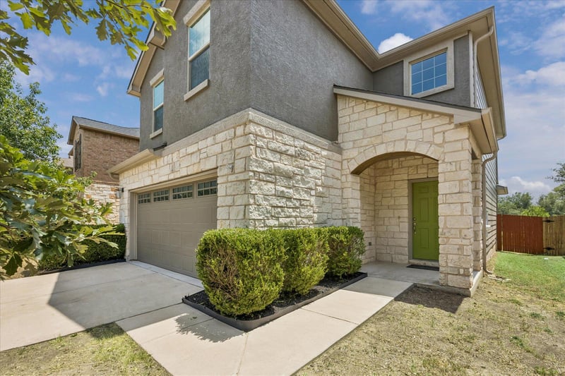 Virtual tour of 1321 Canopy Creek WAY
