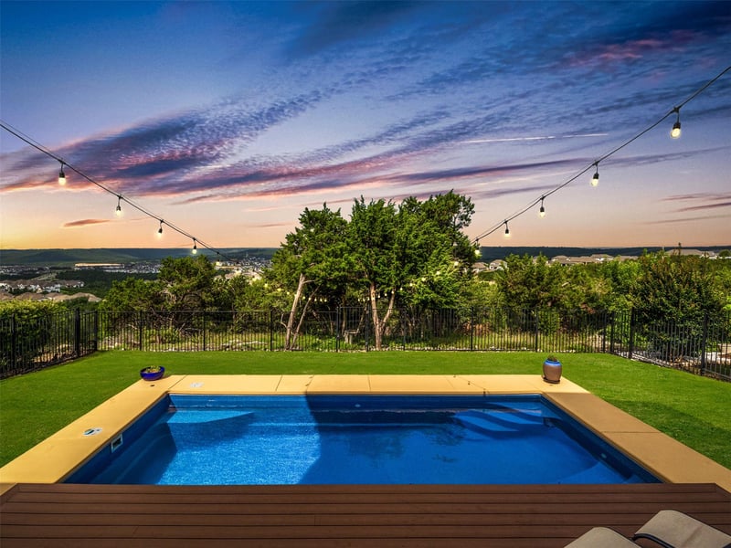 Virtual tour of 1329 Siena Sunset RD