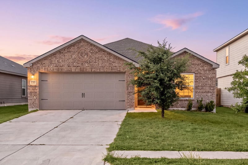 Virtual tour of 133 Dupont Pass