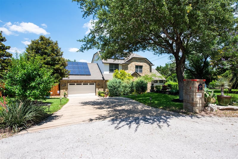 Virtual tour of 13306 Montview DR