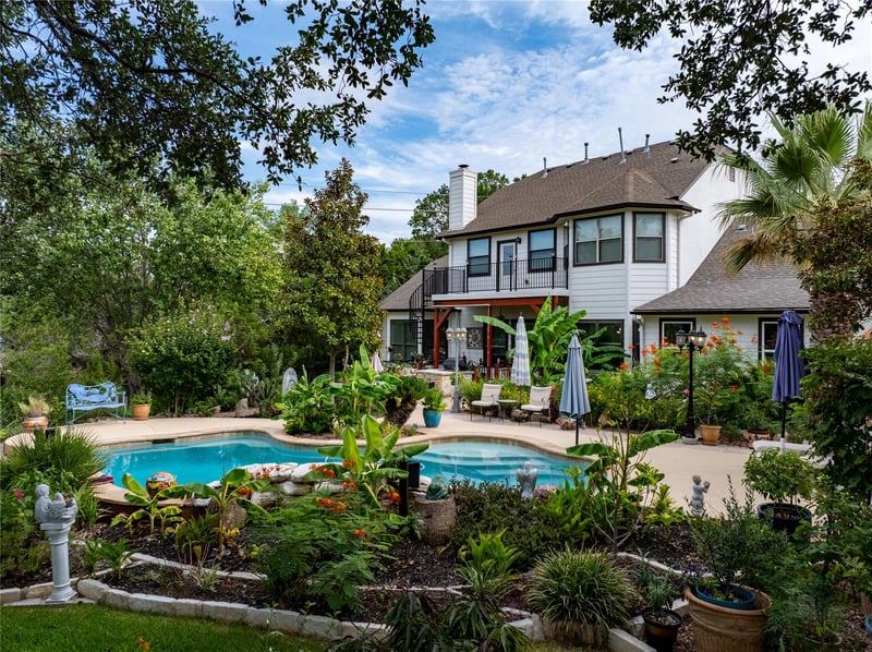 Virtual tour of 13306 Montview DR