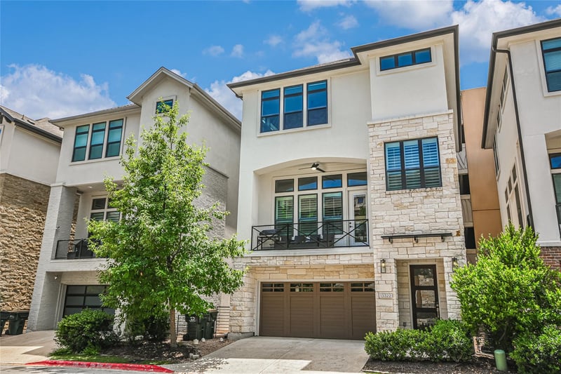 Virtual tour of 13322 Galleria Cir