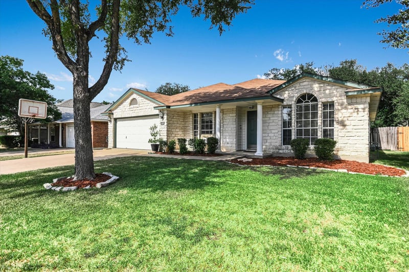 Virtual tour of 13367 Amasia Dr