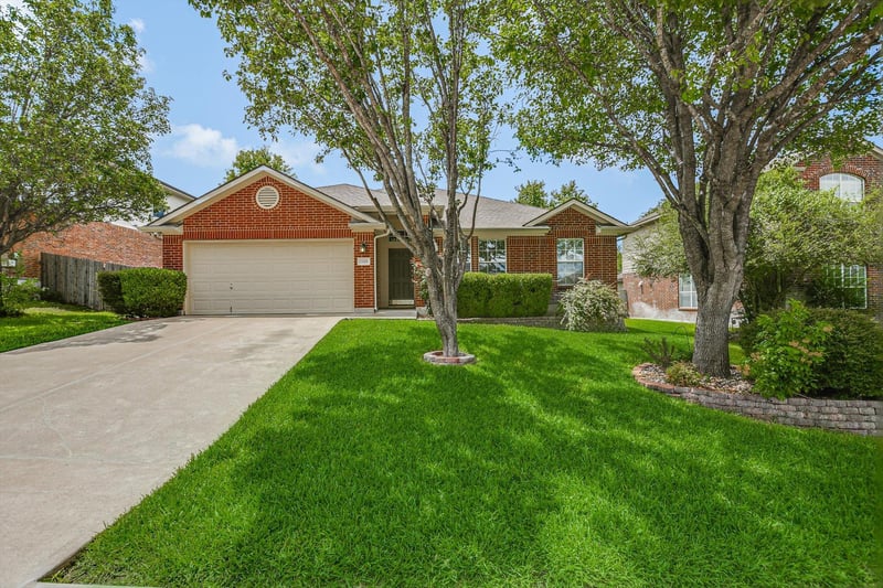 Virtual tour of 1339 Ashberry TRL