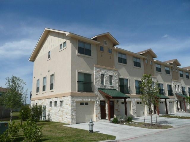 Virtual tour of 13420 Lyndhurst St Unit #408