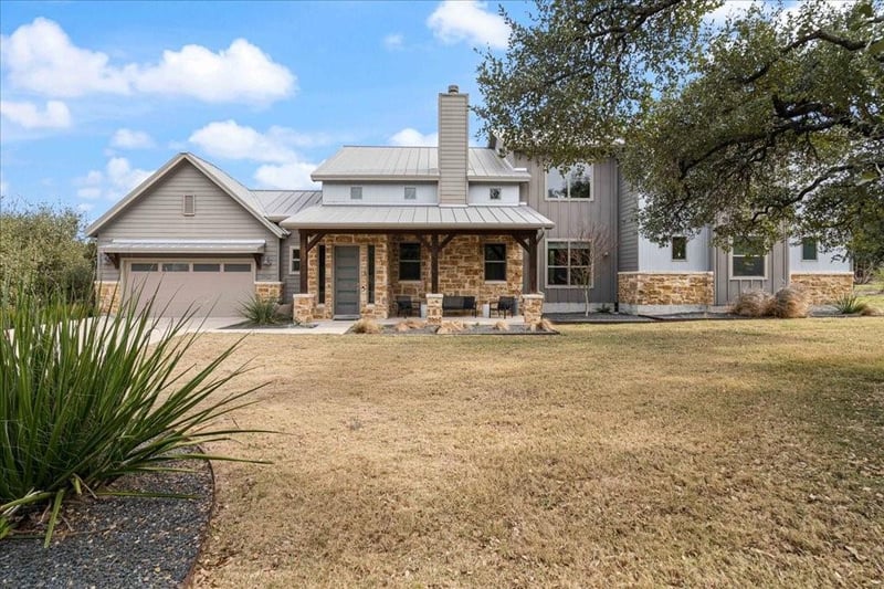Virtual tour of 13421 Saddle Back PASS