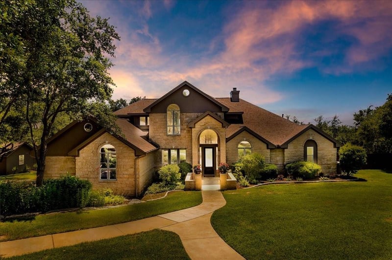 Virtual tour of 13505 Byrds Nest DR