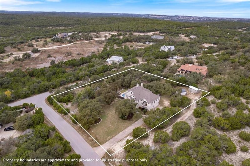 Virtual tour of 13512 Byrds Nest DR