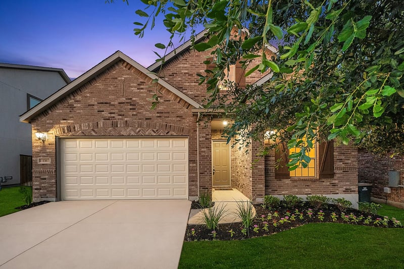 Virtual tour of 136 Tailwind DR
