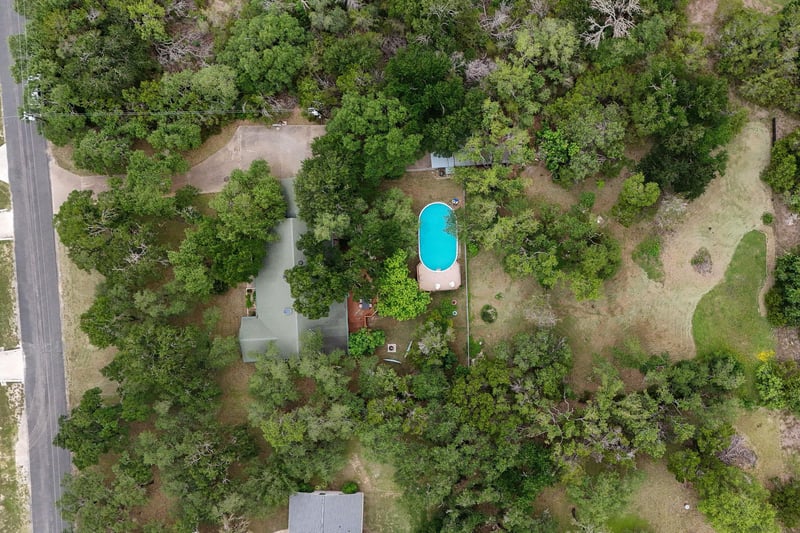 Virtual tour of 136 Valley View RD