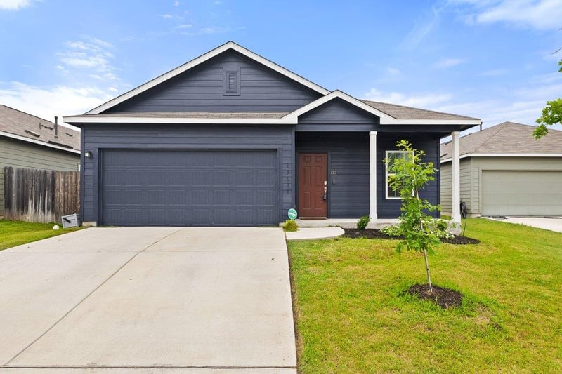 Virtual tour of 13608 Buckalew ST