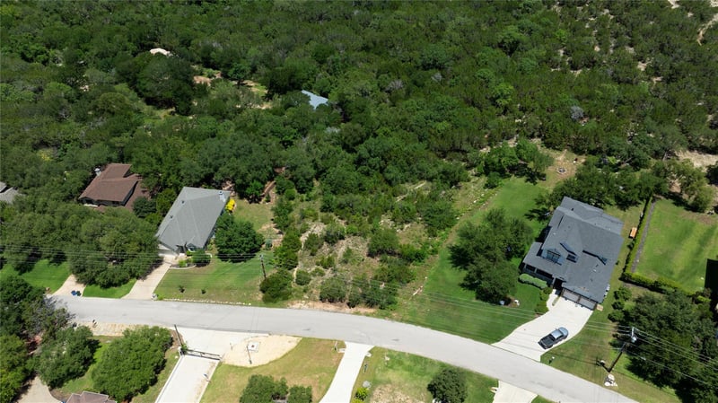 Virtual tour of 13700 Montview Dr