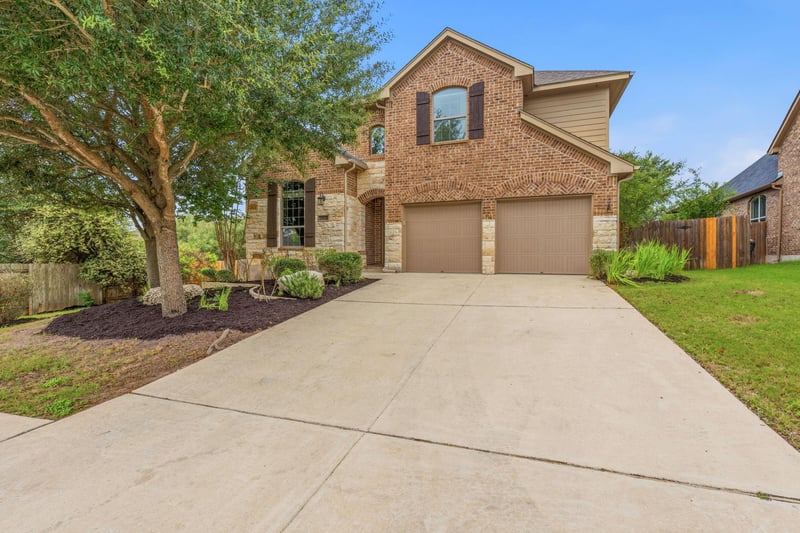 Virtual tour of 13728 Mesa Verde DR