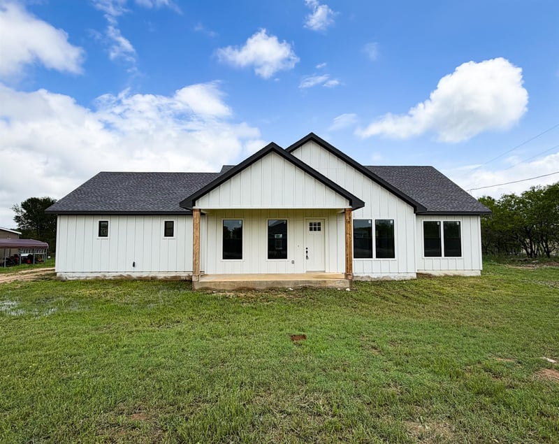 Virtual tour of 138 Blushing DR