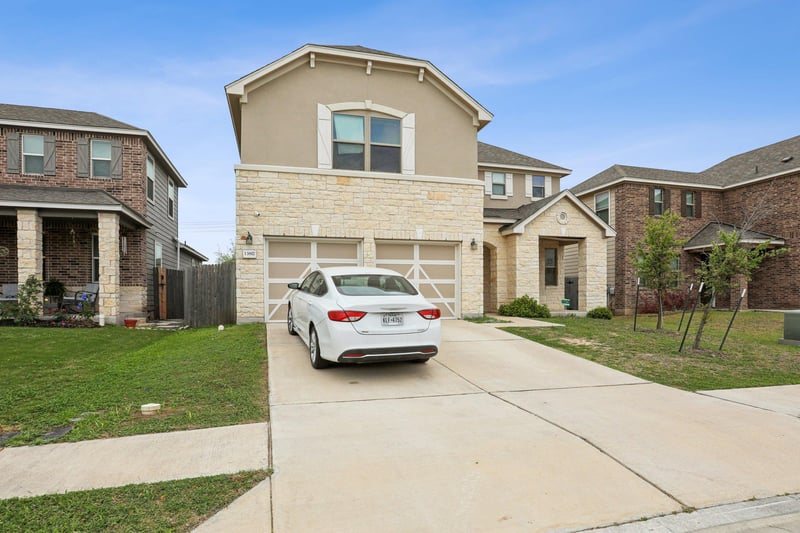 Virtual tour of 13817 Eleanor Roosevelt St